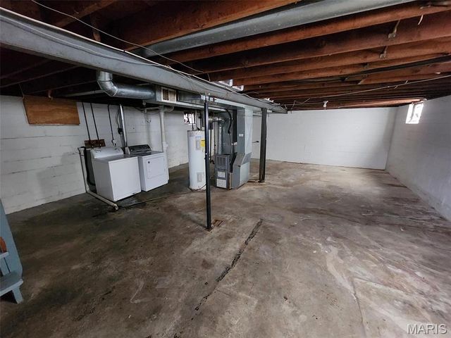 6531 Mount Avenue, Hillsdale, MO 63121