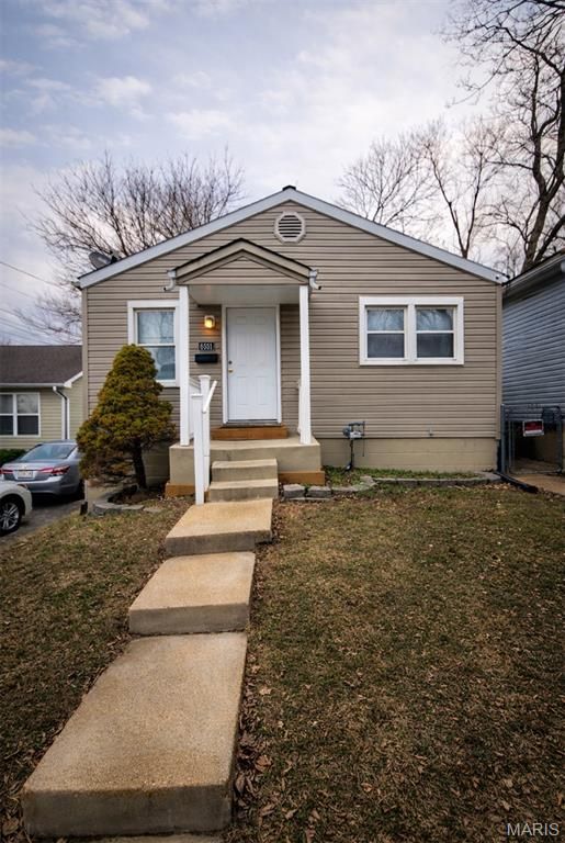 6531 Mount Avenue, Hillsdale, MO 63121