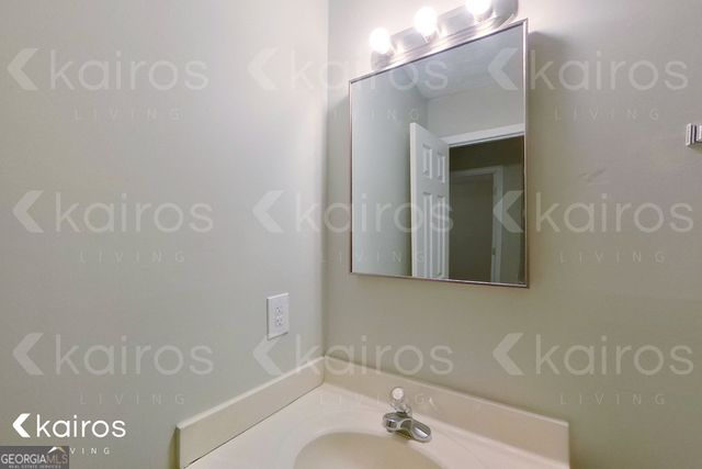 100 Deer Parkway, Athens, GA 30605