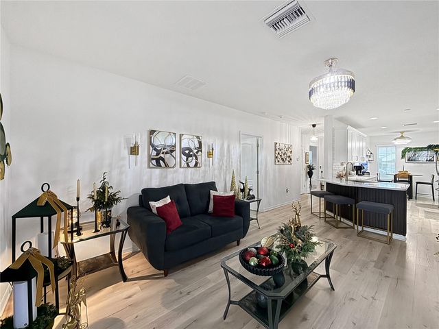 1125 BRENTON MANOR DRIVE, Winter Haven, FL 33881