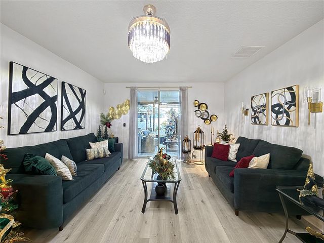 1125 BRENTON MANOR DRIVE, Winter Haven, FL 33881