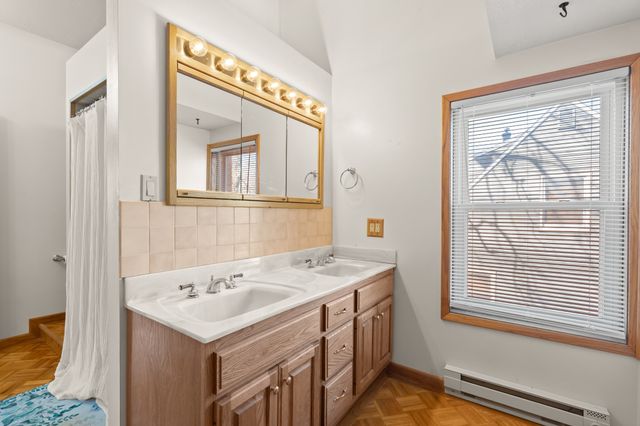 3116 52nd Street, Des Moines, IA 50310