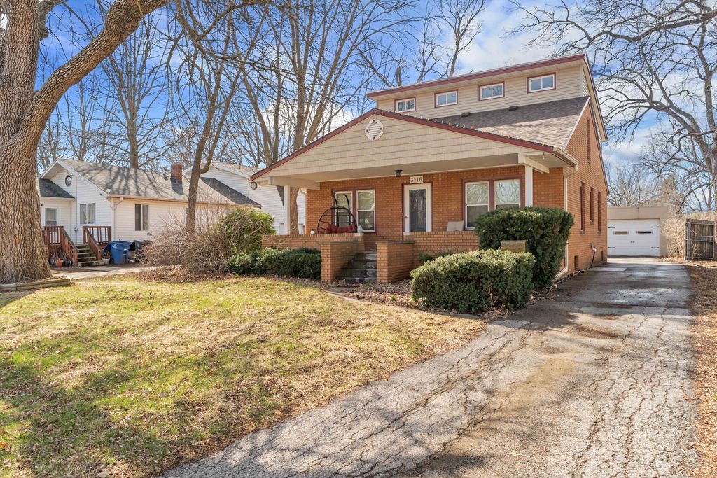 3116 52nd Street, Des Moines, IA 50310