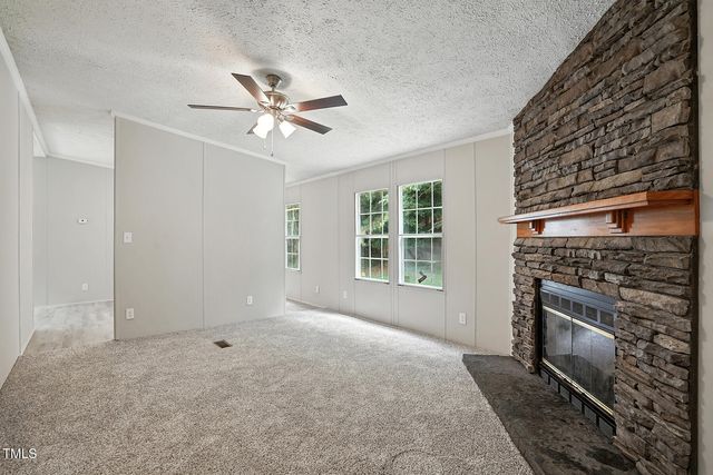 330 Sycamore Lane, Henderson, NC 27537