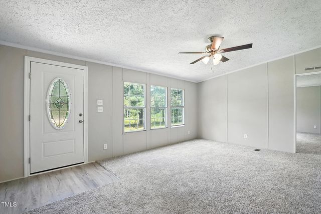 330 Sycamore Lane, Henderson, NC 27537