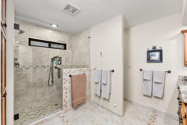 19461 Fiddletown Rd, Fiddletown, CA 95629