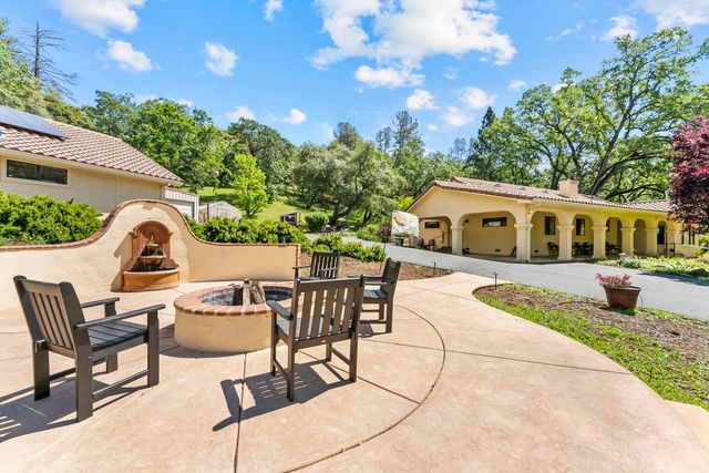 19461 Fiddletown Rd, Fiddletown, CA 95629