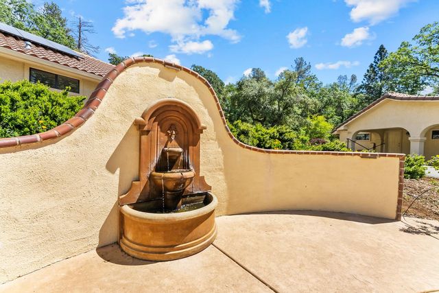 19461 Fiddletown Rd, Fiddletown, CA 95629