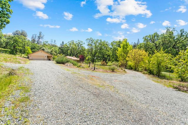 19461 Fiddletown Rd, Fiddletown, CA 95629