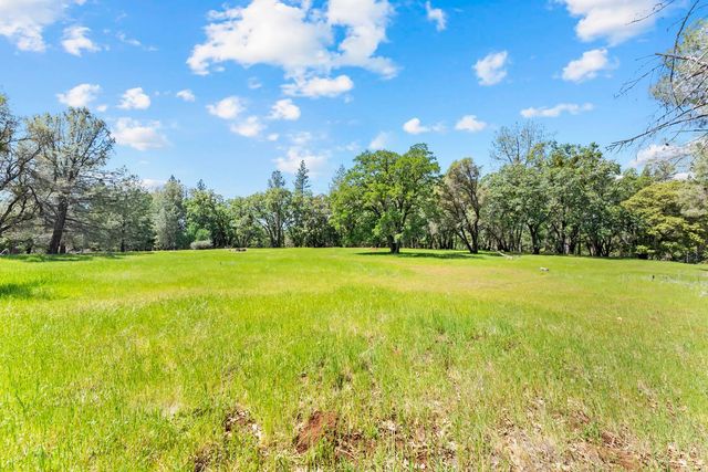 19461 Fiddletown Rd, Fiddletown, CA 95629