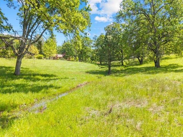 19461 Fiddletown Rd, Fiddletown, CA 95629