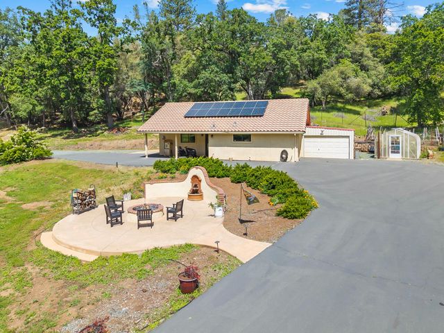 19461 Fiddletown Rd, Fiddletown, CA 95629