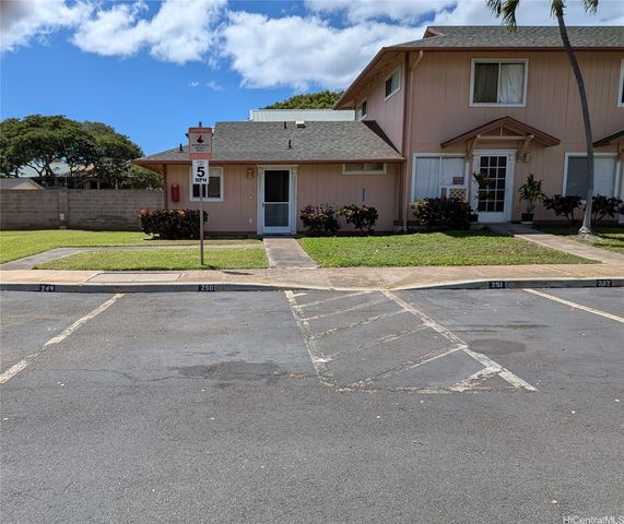 91-1165 Kamaaha Loop 14H, Kapolei, HI 96707
