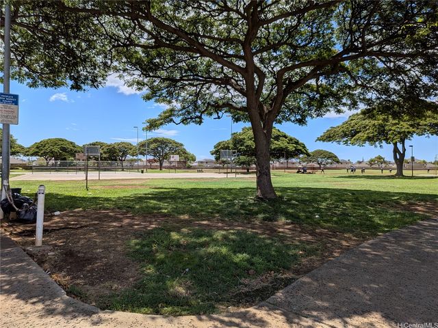91-1165 Kamaaha Loop 14H, Kapolei, HI 96707