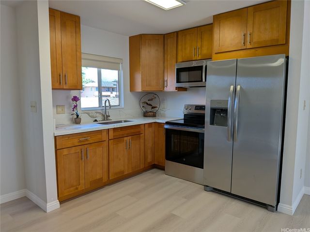 91-1165 Kamaaha Loop 14H, Kapolei, HI 96707