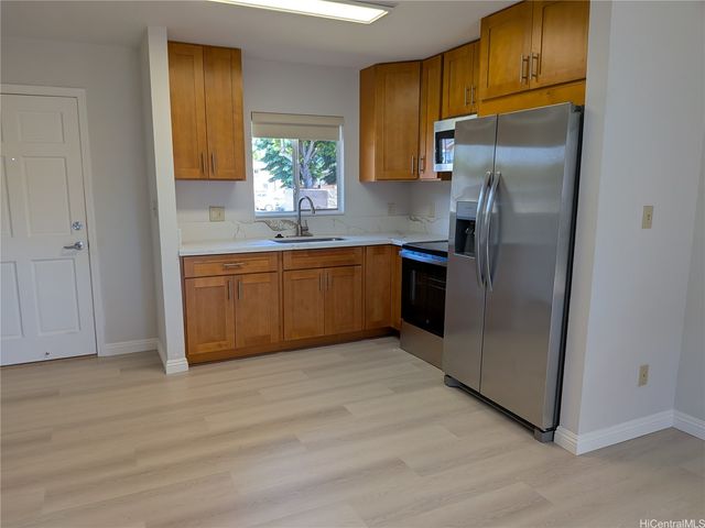 91-1165 Kamaaha Loop 14H, Kapolei, HI 96707