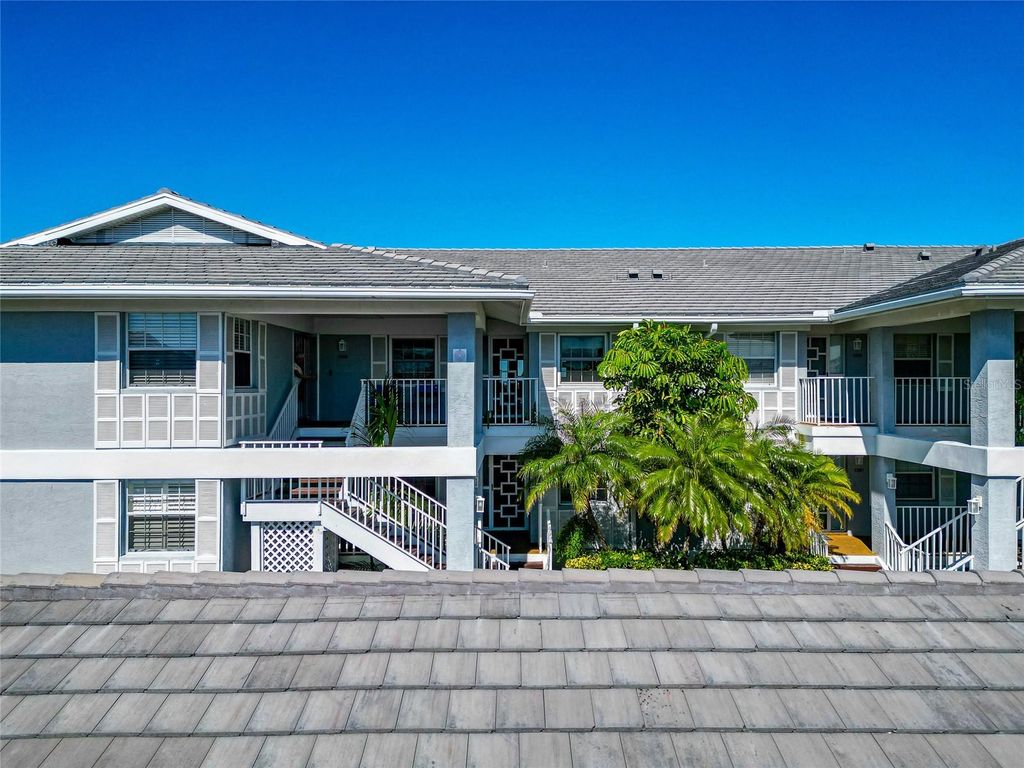 Image 13 of property listing at 1389 PERICO POINTE CIR CIRCLE 140, Bradenton, FL 34209