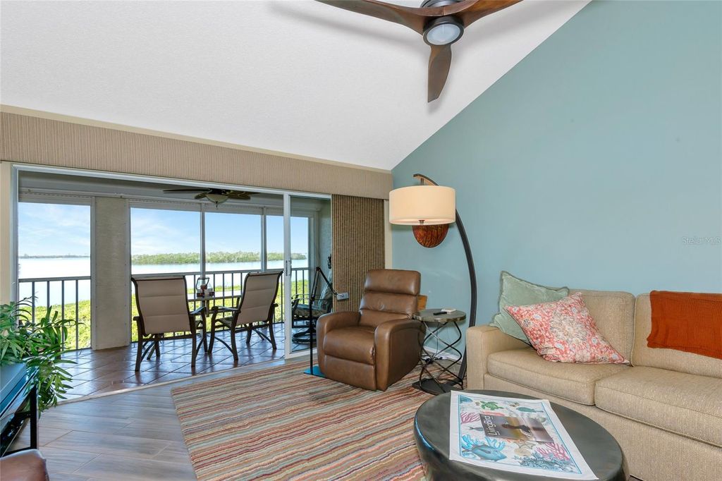 Image 25 of property listing at 1389 PERICO POINTE CIR CIRCLE 140, Bradenton, FL 34209