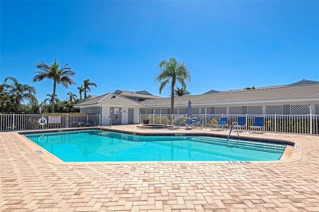 Image 40 of property listing at 1389 PERICO POINTE CIR CIRCLE 140, Bradenton, FL 34209