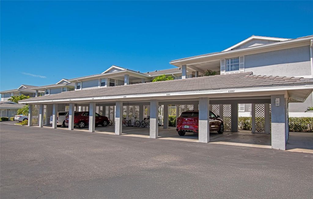 Image 10 of property listing at 1389 PERICO POINTE CIR CIRCLE 140, Bradenton, FL 34209