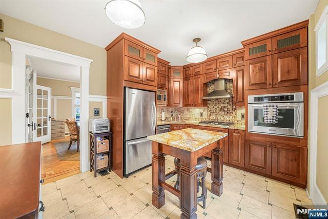 26 Daily Street, Nutley, NJ 07110