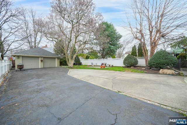 26 Daily Street, Nutley, NJ 07110