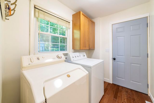 820 N 350 E, Valparaiso, IN 46383