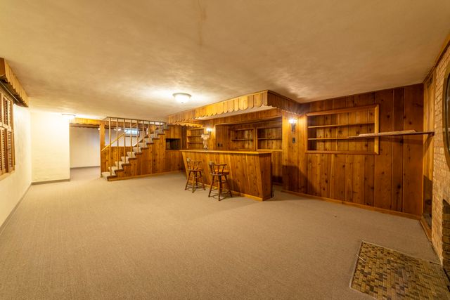 820 N 350 E, Valparaiso, IN 46383