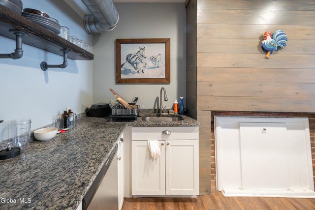 2439 5th Avenue, Troy, NY 12180