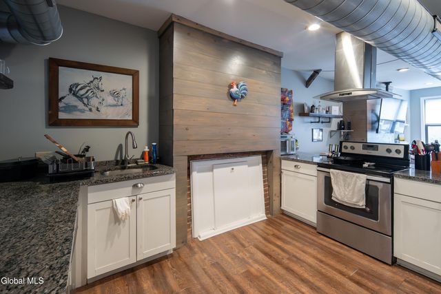 2439 5th Avenue, Troy, NY 12180