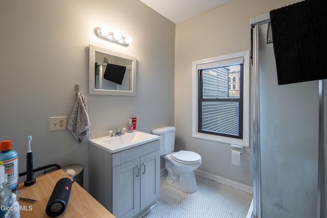 2439 5th Avenue, Troy, NY 12180