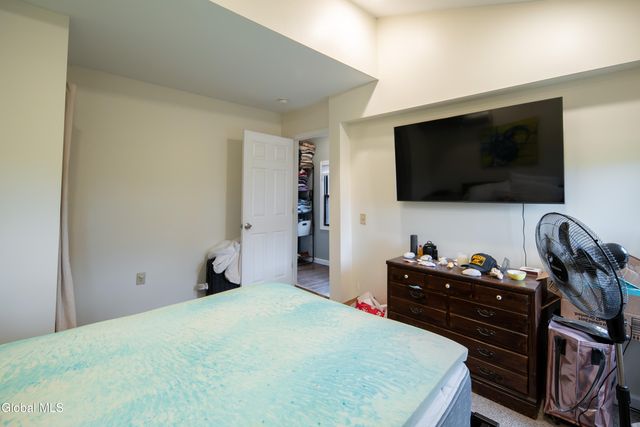 2439 5th Avenue, Troy, NY 12180