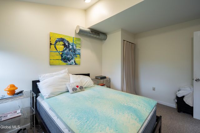 2439 5th Avenue, Troy, NY 12180