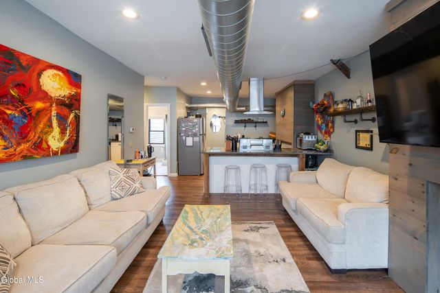 2439 5th Avenue, Troy, NY 12180