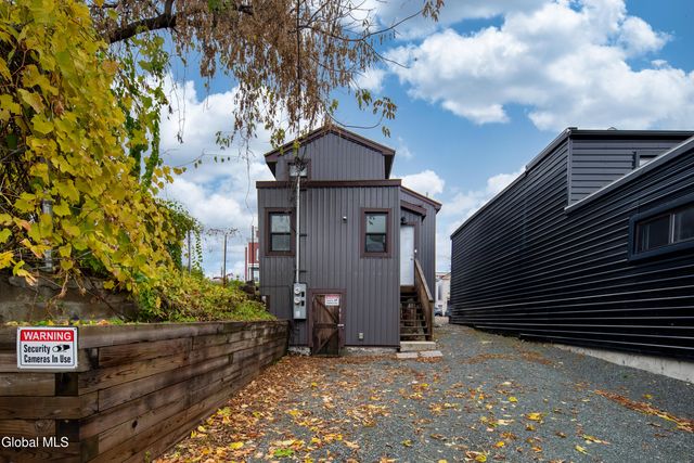 2439 5th Avenue, Troy, NY 12180