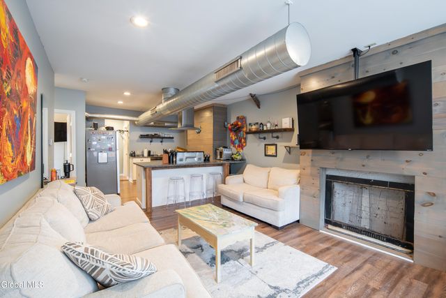 2439 5th Avenue, Troy, NY 12180