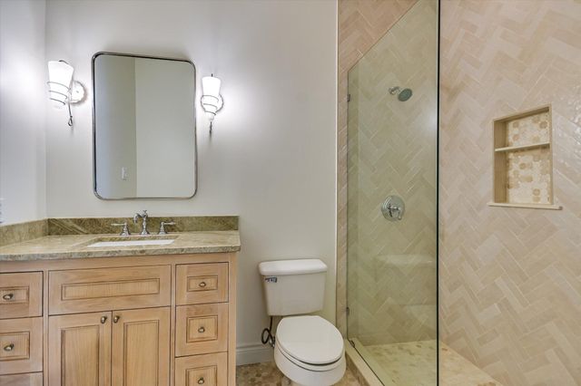 4646 Rockcliff RD, Austin, TX 78746