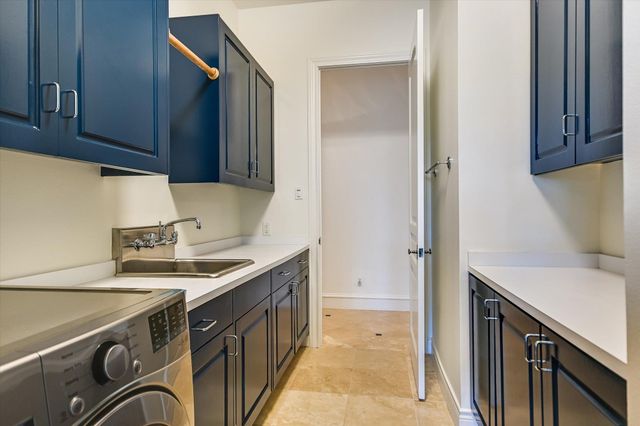 4646 Rockcliff RD, Austin, TX 78746