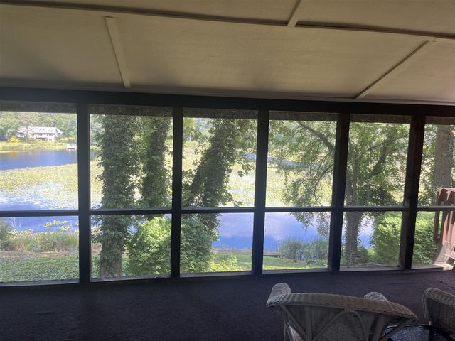 9808 Oak Forest Circle, Kalamazoo, MI 49009