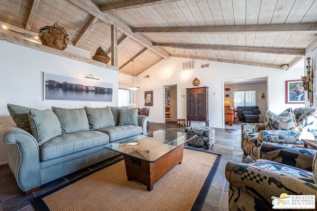 2240 E Miramonte Circle C, Palm Springs, CA 92264