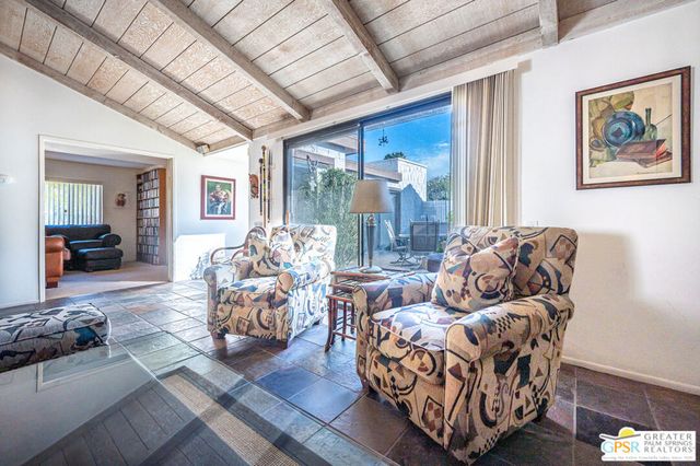 2240 E Miramonte Circle C, Palm Springs, CA 92264