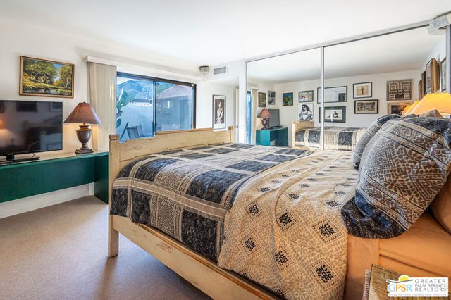 2240 E Miramonte Circle C, Palm Springs, CA 92264