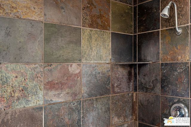 2240 E Miramonte Circle C, Palm Springs, CA 92264