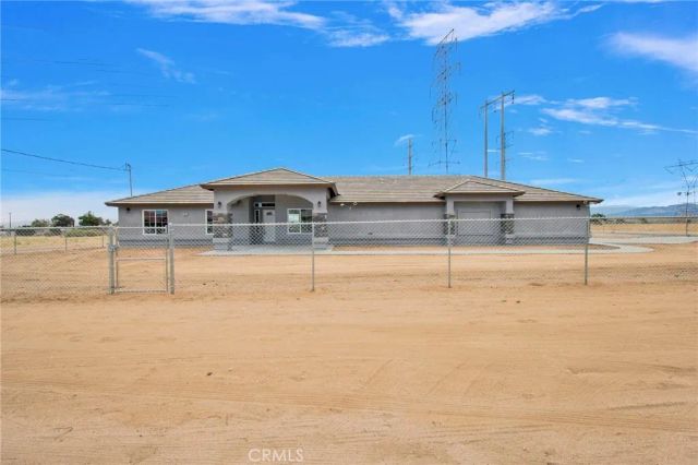9835 Pyrite Avenue, Hesperia, CA 92345
