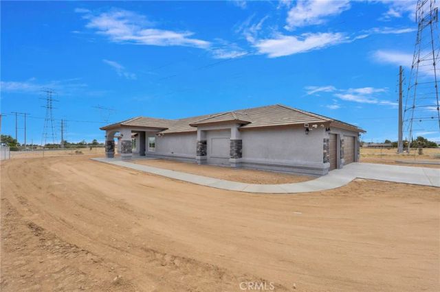 9835 Pyrite Avenue, Hesperia, CA 92345
