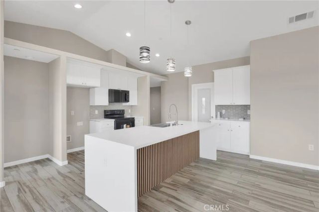 9835 Pyrite Avenue, Hesperia, CA 92345