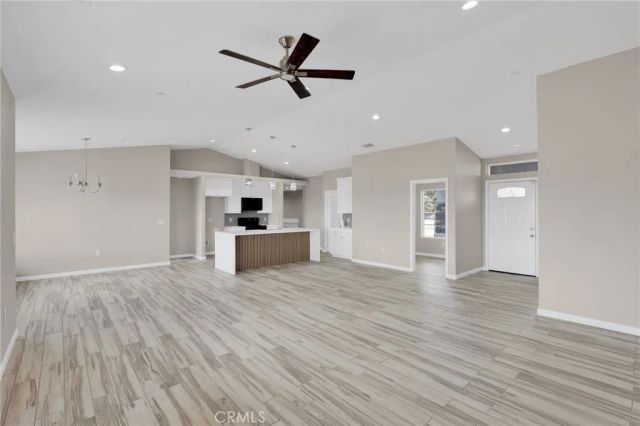 9835 Pyrite Avenue, Hesperia, CA 92345