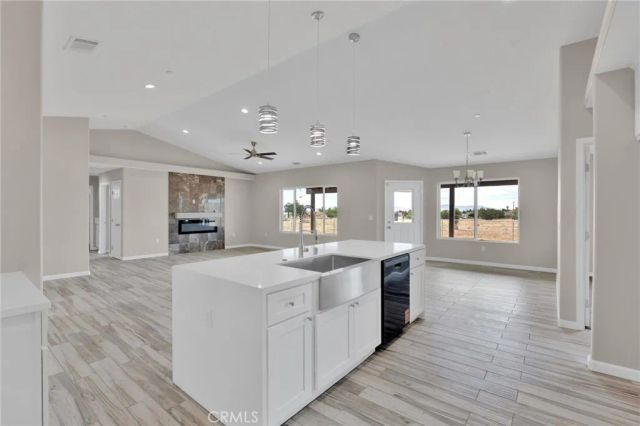 9835 Pyrite Avenue, Hesperia, CA 92345