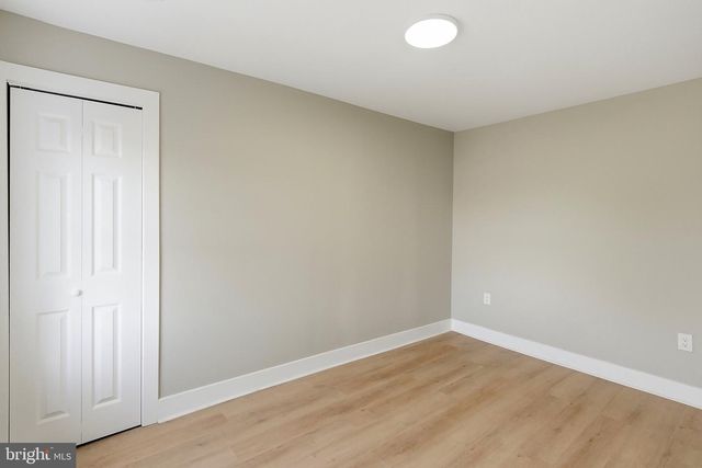 26 W 2ND ST, Florence, NJ 08518