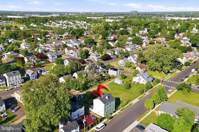 26 W 2ND ST, Florence, NJ 08518